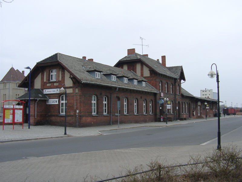 Bahnhofsgebäude