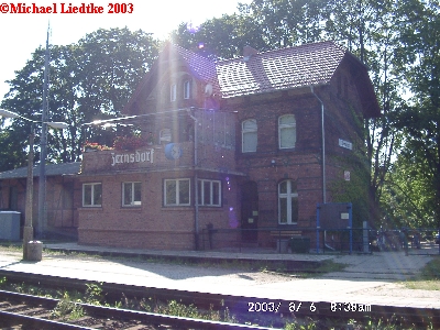 Bahnhofsgebäude